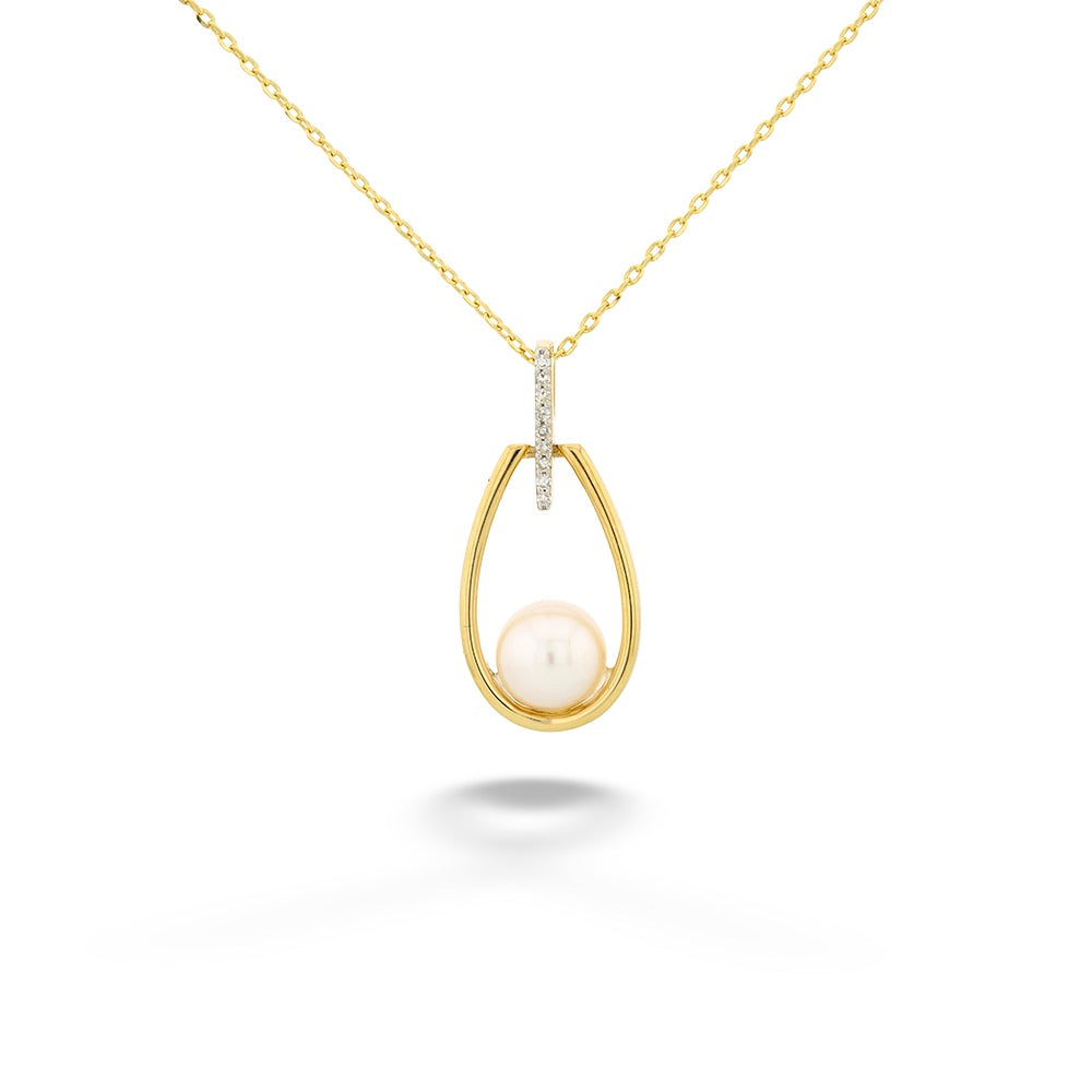 14K Yellow Gold Akoya Pearl & Diamond Pendant Necklace