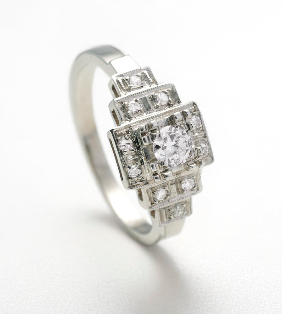 14K White Gold Vintage Diamond Engagement Ring