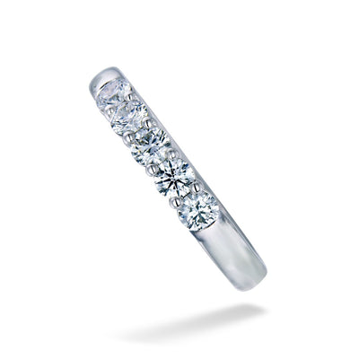 18kw Diamond Signature 5-Stone Band by Hearts On Fire
