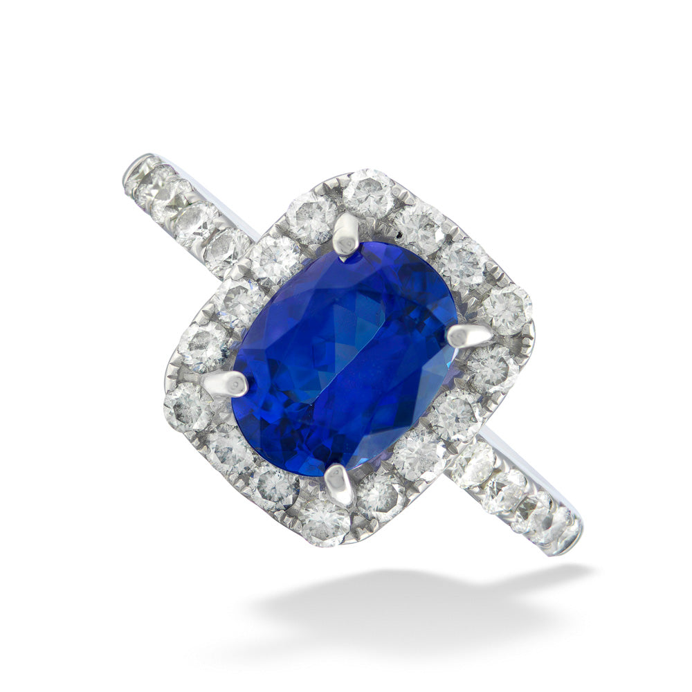 Tanzanite & Diamond Ring