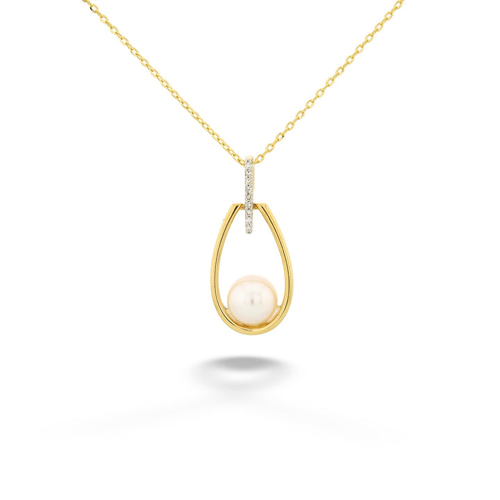 14K Yellow Gold Akoya Pearl & Diamond Pendant Necklace