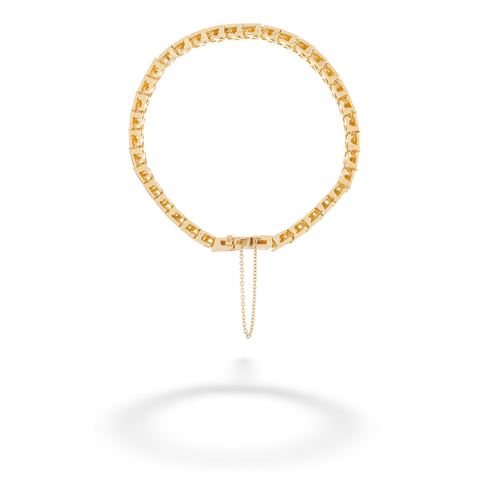Gold chain necklace on a white background "Z" Link Diamond Tennis Bracelet 
