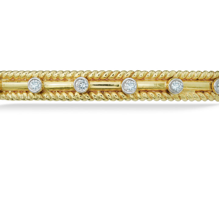 Gold bracelet with diamonds 