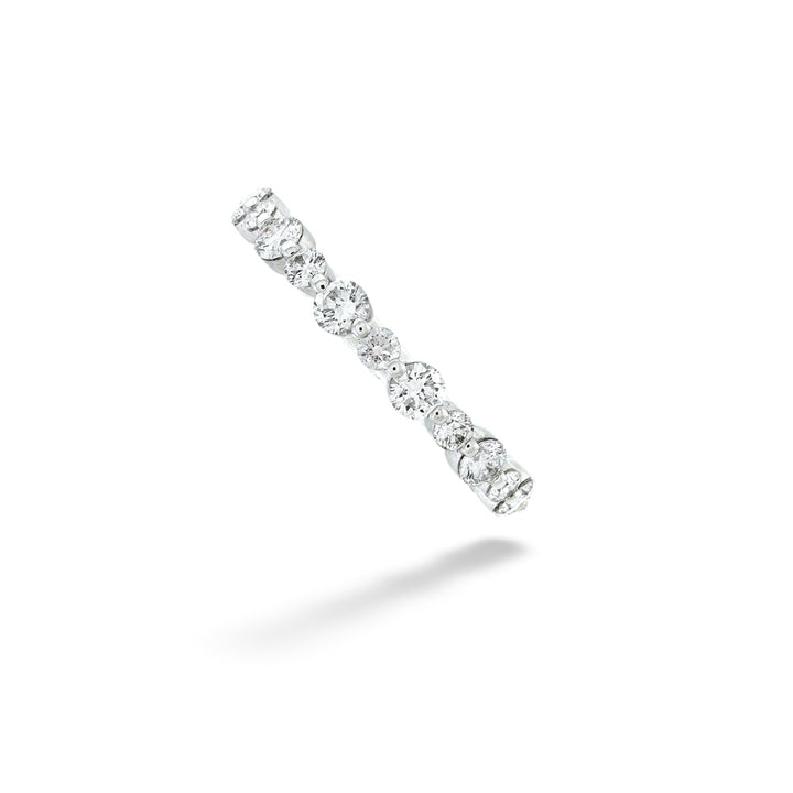 18K White Gold Diamond Wedding Band