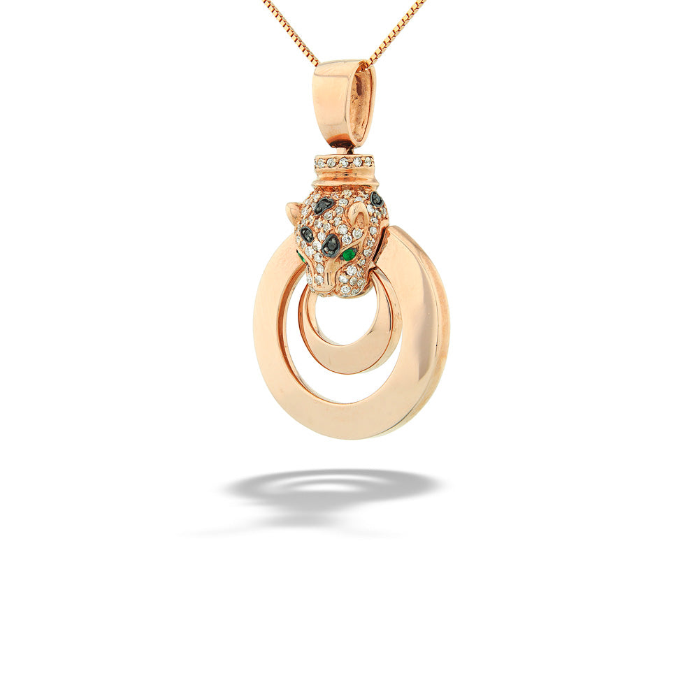 Gold pendant with tiger design