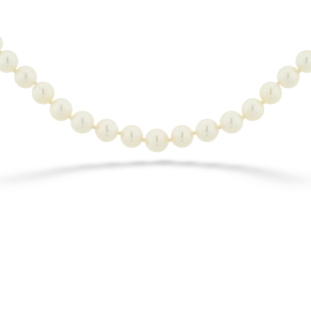 Strand of 5.5mm Cultured Akoya Pearls with "Corregated" Texture Pearl Clasp 25"
