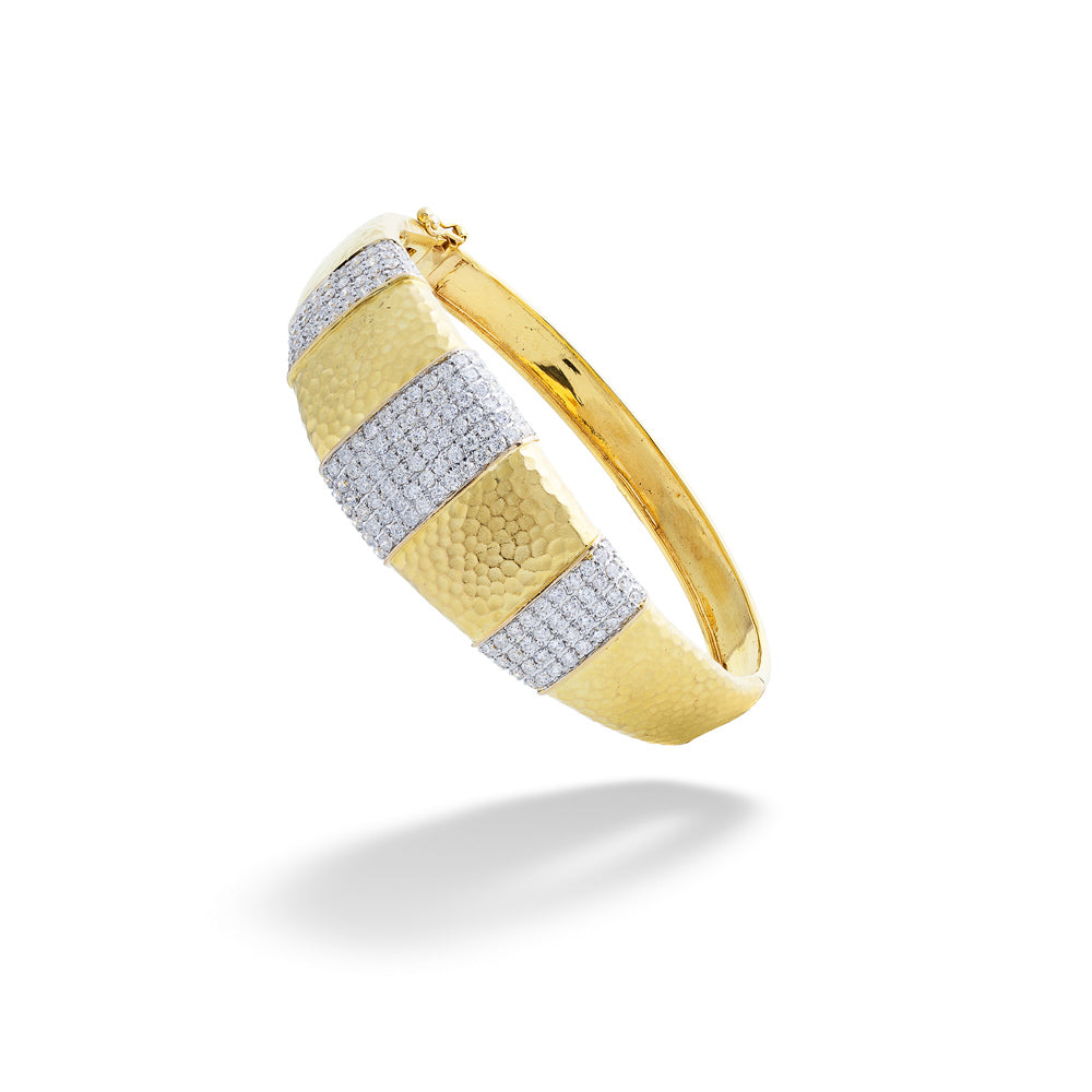 18K Gold Diamond Bangle