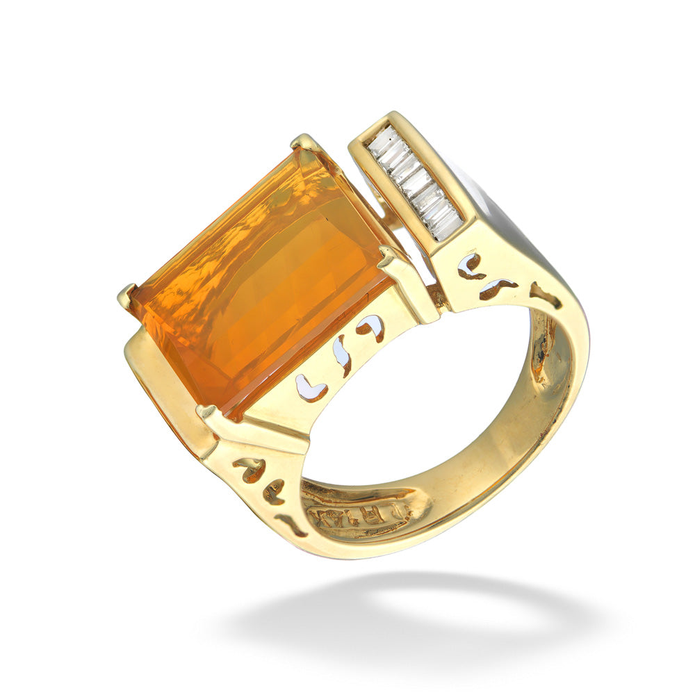 "Jelly" Opal & Diamond Ring